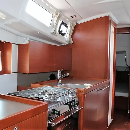 بوتيل Beneteau Oceanis 35- Jean Michel سبليت