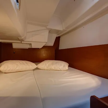 Beneteau Oceanis 35- Jean Michel سبليت